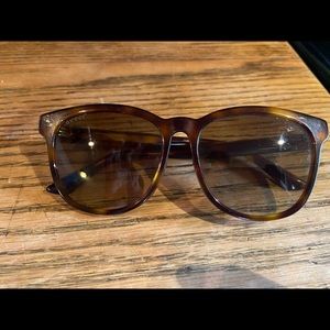 Gucci sunglasses